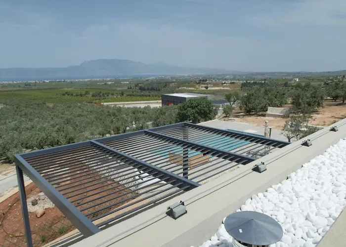 Oliveus Euphoria Villa *